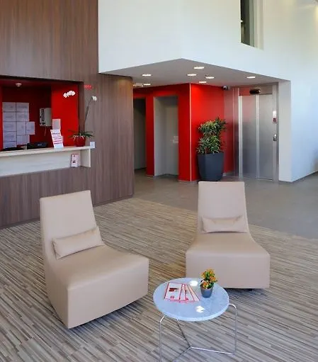 Sejours & Affaires Paris-Vitry Aparthotel France